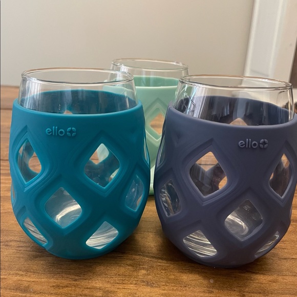 Ello 17oz Wine Glass Set - Picture 2 of 3
